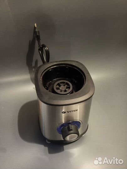 Корпус в сборе для блендера Vitek 8517