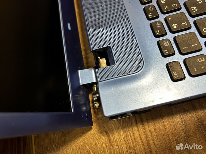 Ноутбук Samsung под восстановление