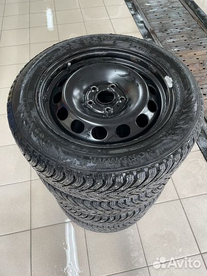 R16 Nokian Tyres Nordman 8 205/55, PCD 5x112 DIA 57.1