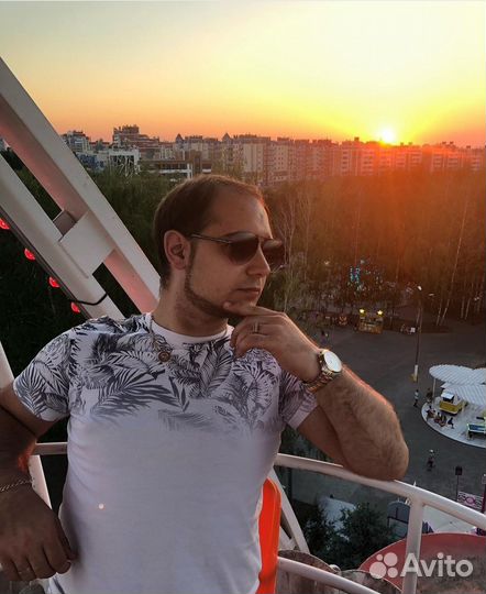 Артист-вокалист, преподаватель, модель, актёр