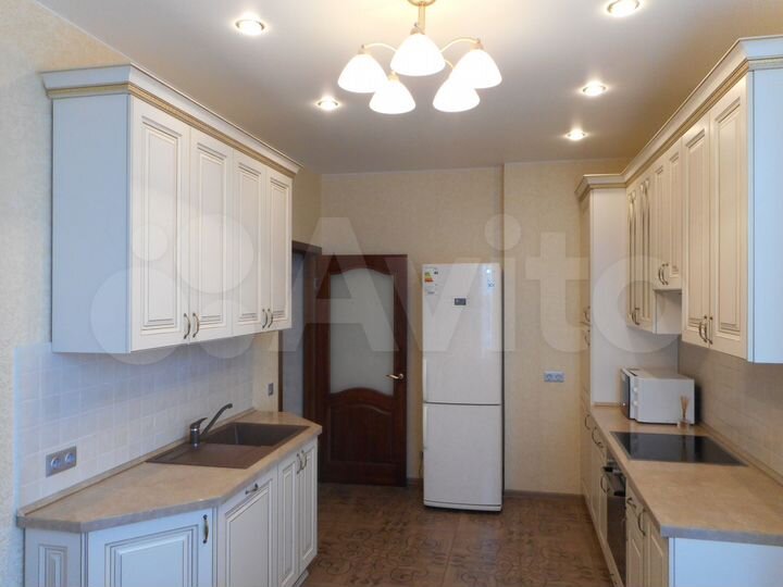 1-к. квартира, 70 м², 4/25 эт.