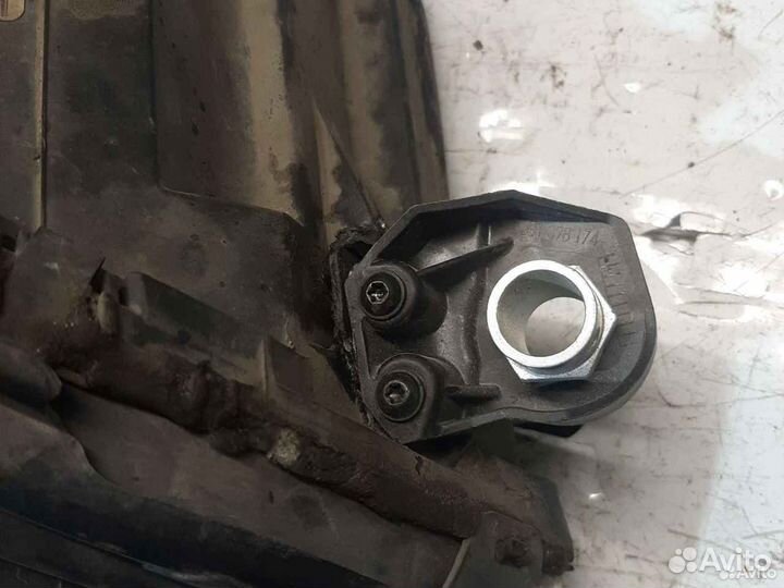 Фара правая мерседес с204 рест