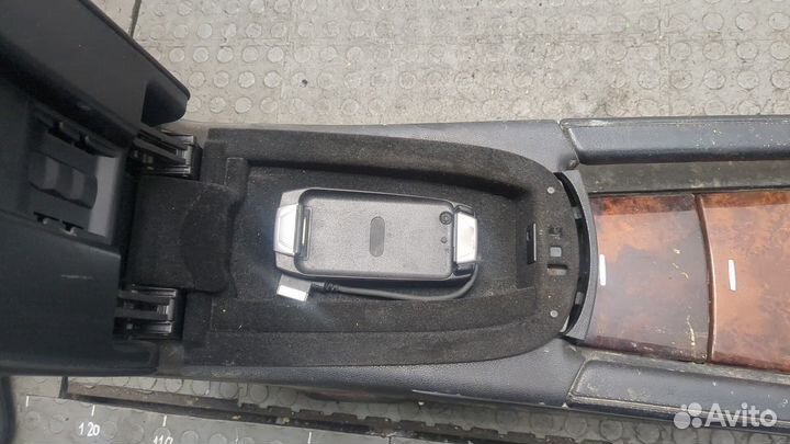 Консоль салона Mercedes ML W164