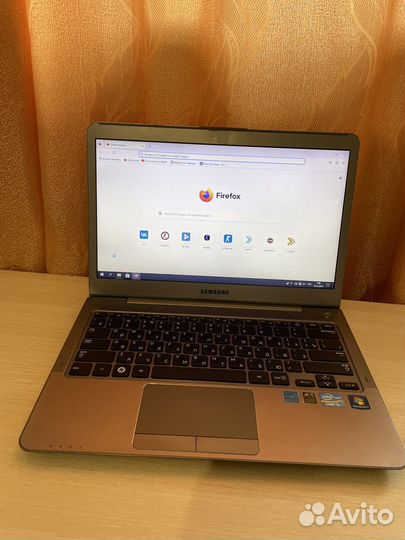 Ультрабук samsung