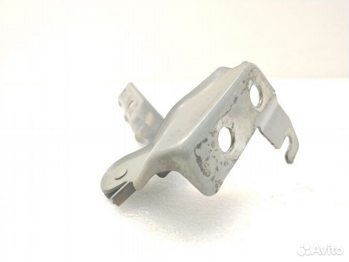 Петля капота передняя правая Volkswagen Tiguan 1