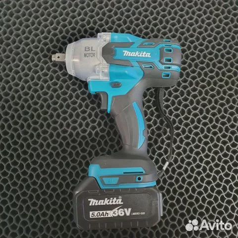 Гайковерт аккумуляторный Makita 600Нм