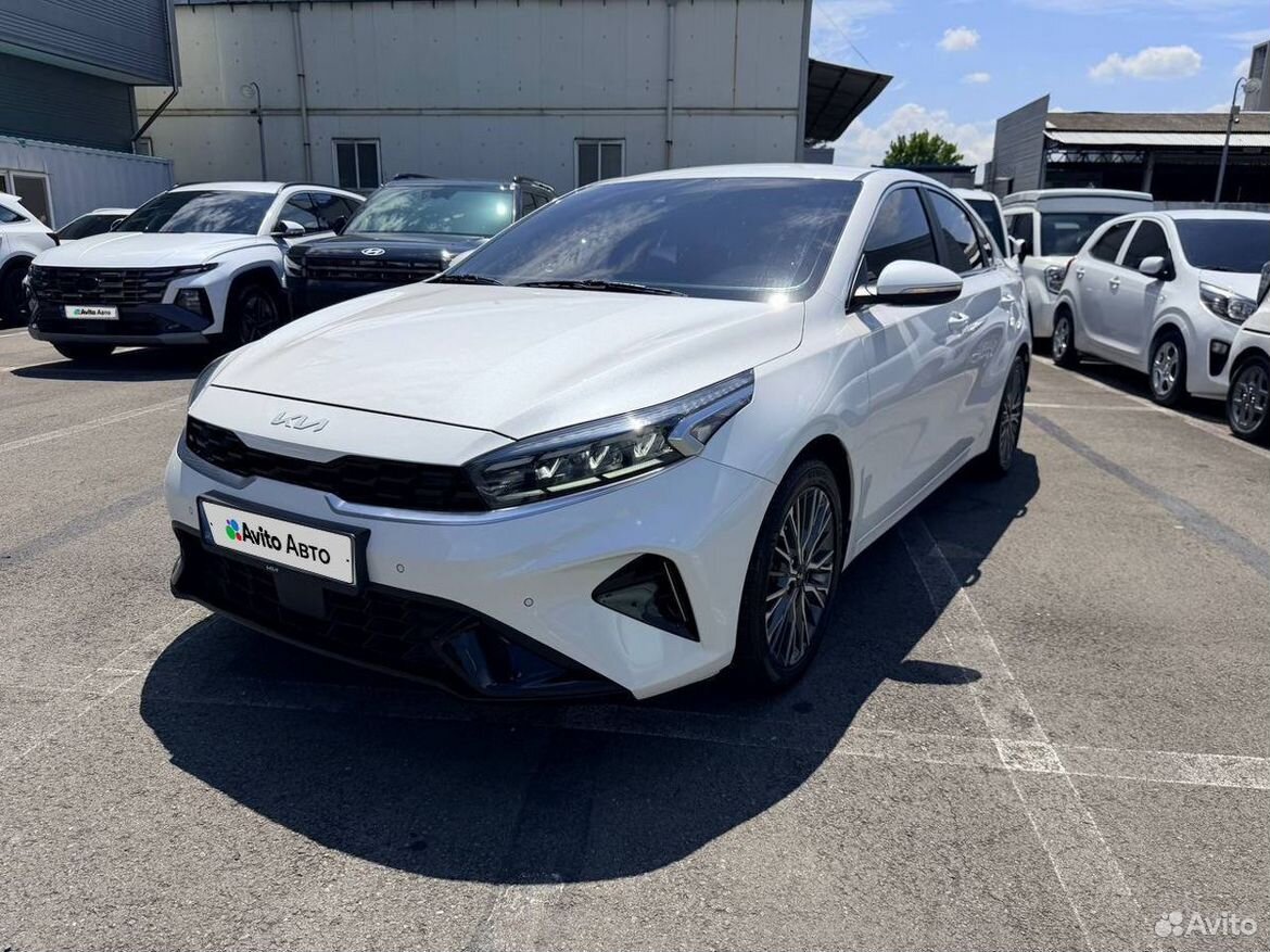 Kia K3 1.6 CVT, 2022, 23 000 км