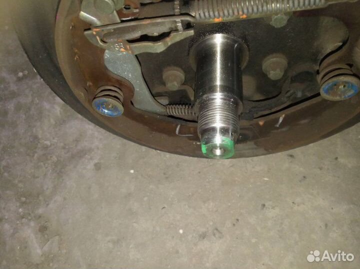 Балка задняя Nissan March K11