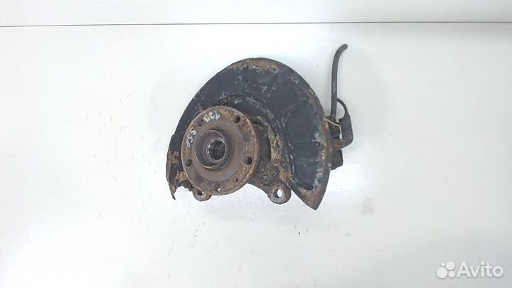 Ступица (кулак, цапфа) Volkswagen Tiguan, 2012