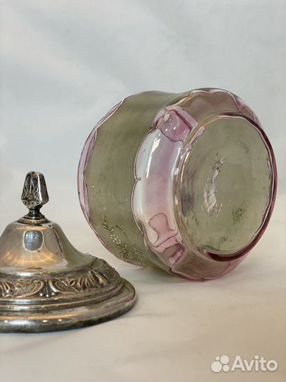 Антикварная конфетница. Клюквенное стекло, роспись