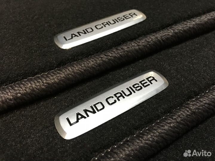 Полики для Лэнд Крузер 200 Премиум велюр