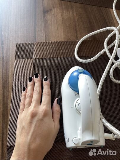 Утюг дорожный