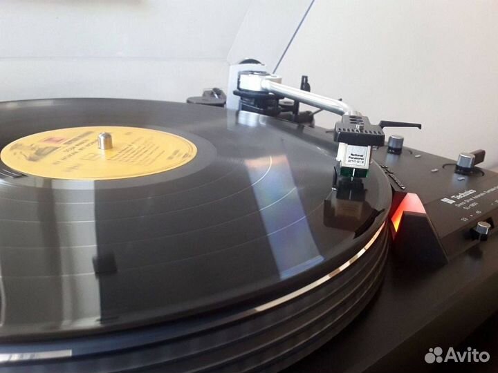 Виниловый проигрыватель Technics sl 1900