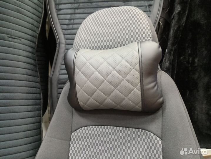 Подушка на подголовник автомобиля