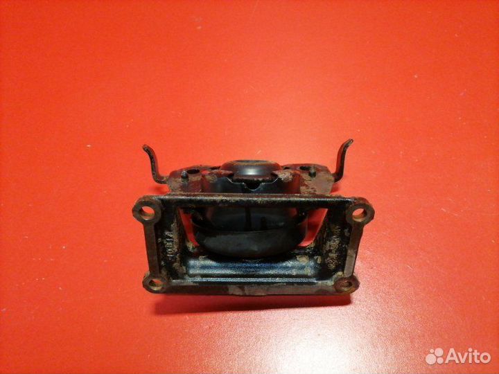 Подушка двигателя правая Lexus Lx570 URJ201L