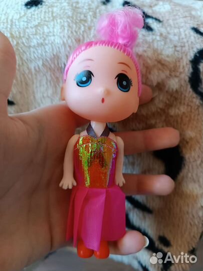 Маленькая куколка