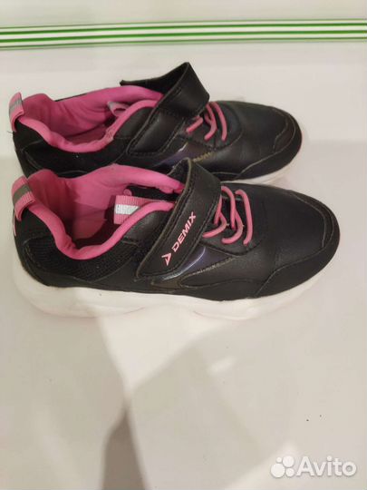 Кроссовки для девочки