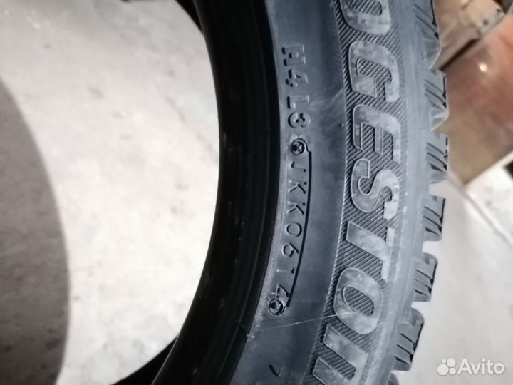 Bridgestone Blizzak Spike-01 195/55 R16 87T
