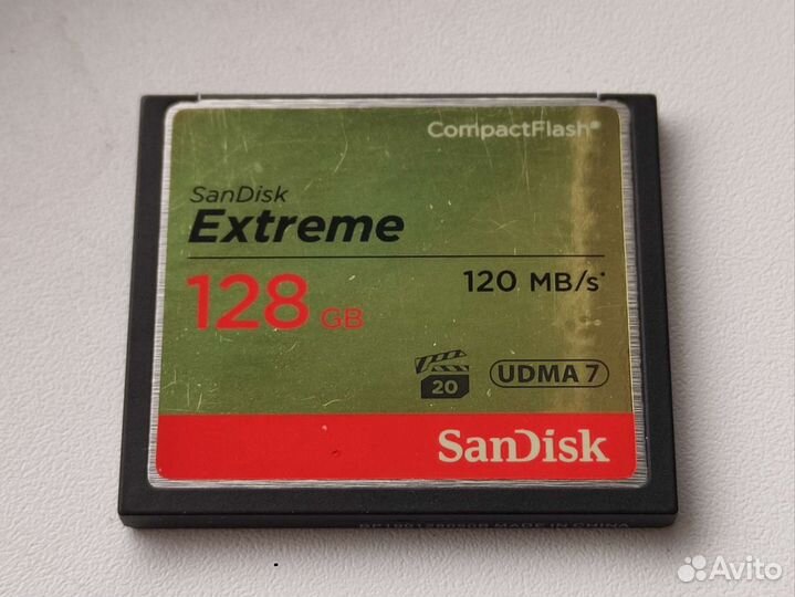 CF 128 Gb. Карты памяти 3 шт
