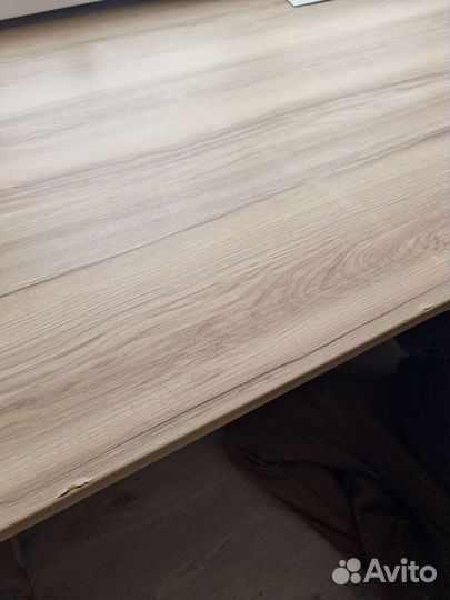 Письменный стол