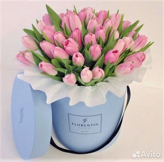 Тюльпаны Охапки букеты корзины