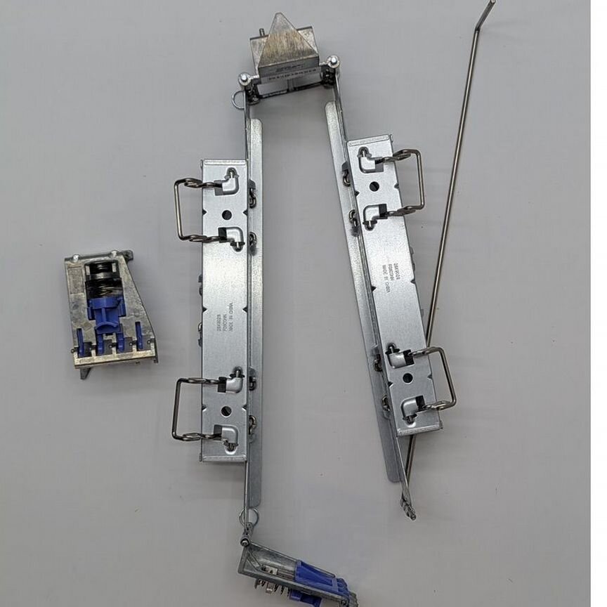 [26K8945] Кабельный Органайзер P39m2519, Lenovo Sys