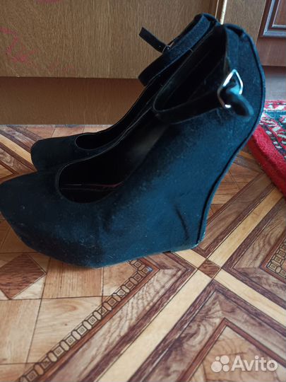 Туфли на танкетке 37 размер