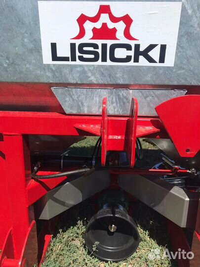 Разбрасыватель удобрений Lisicki FMR, 2022