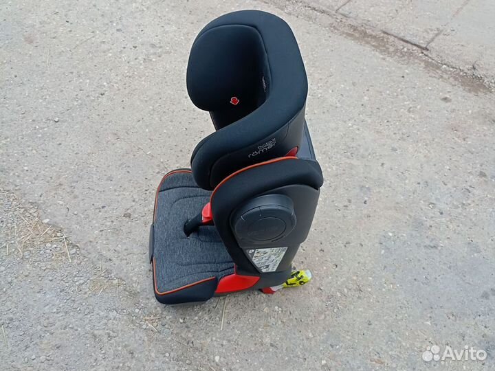 Детское автокресло 15 до 36 кг britax romer kidfix