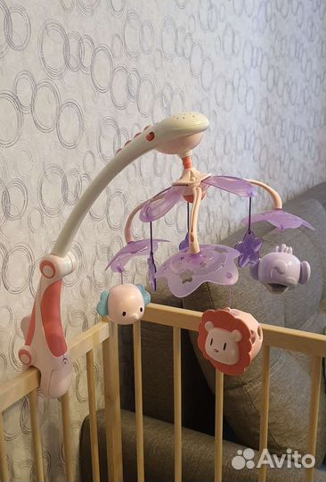 Музыкальная карусель на кроватку