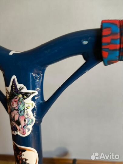 Трюковой самокат кастом в парк