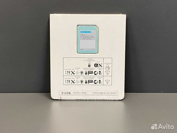 Siemens 6ES7953-8LM31-0AA0 новое, запеч. уп. 1 шт