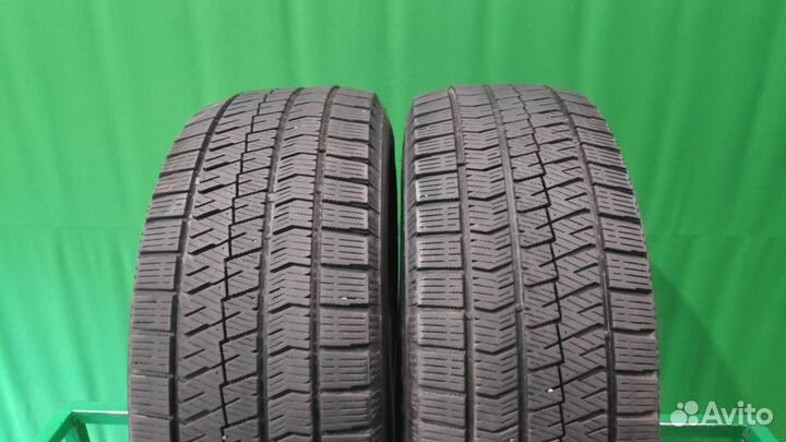 Bridgestone Blizzak VRX2 215/55 R17 94Q