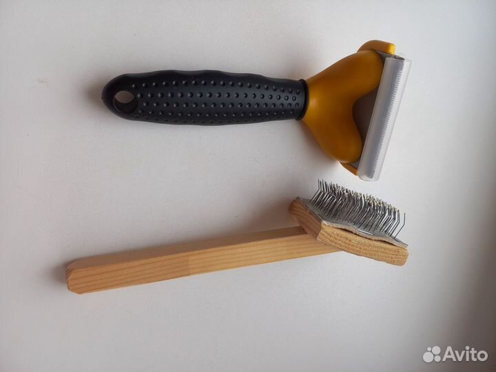 Чесалка для шерсти животных