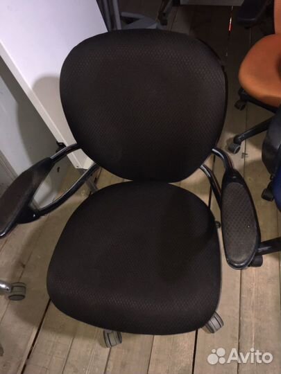 Компьютерное кресло