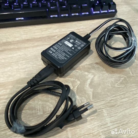 Видеокамера sony handycam