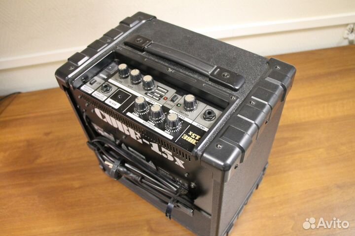 Комбоусилитель Roland Cube 15x в отс