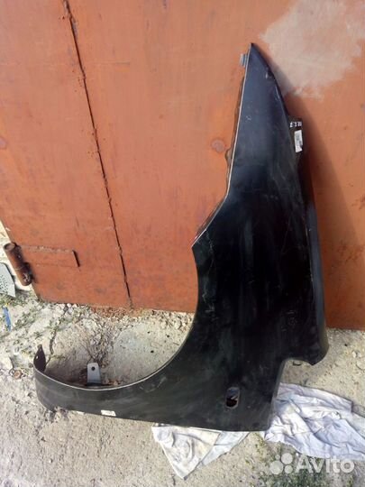 Крыло левое переднее Ford C-Max