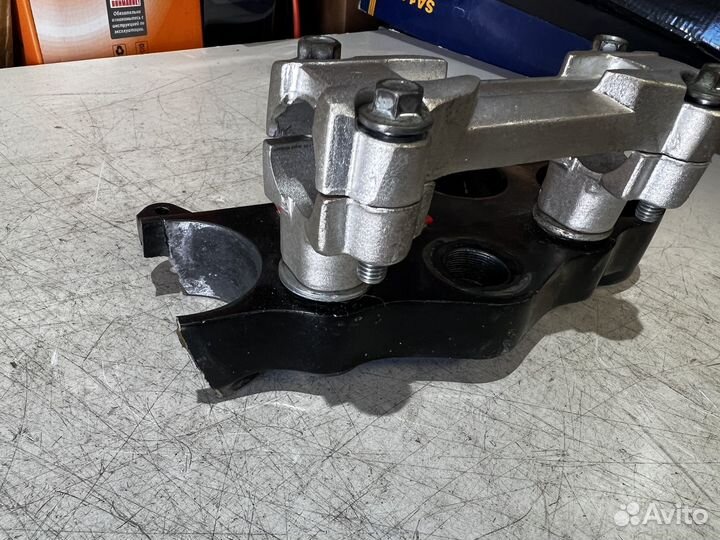 Траверса верхняя стойки руля motoland xr 250 мотол