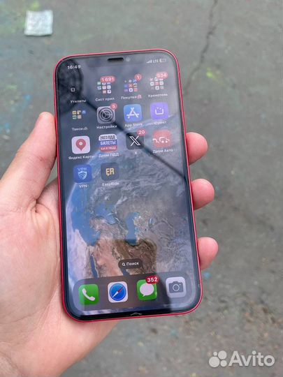 iPhone 12 product red