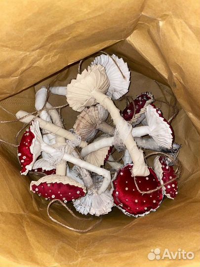 Мухомор на елку