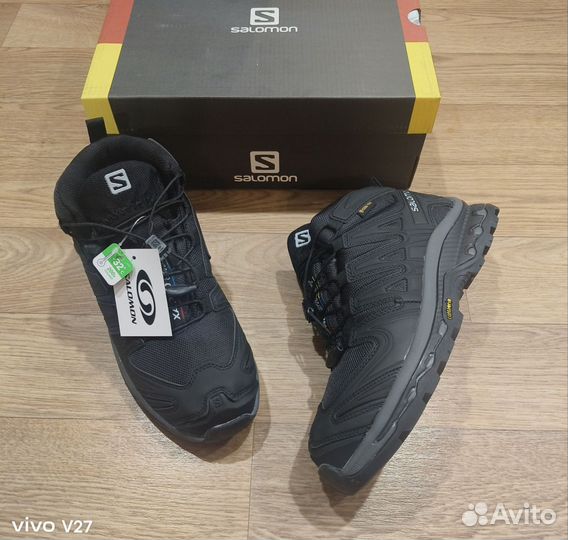Кроссовки новые Salomon Gore-tex зимние lux