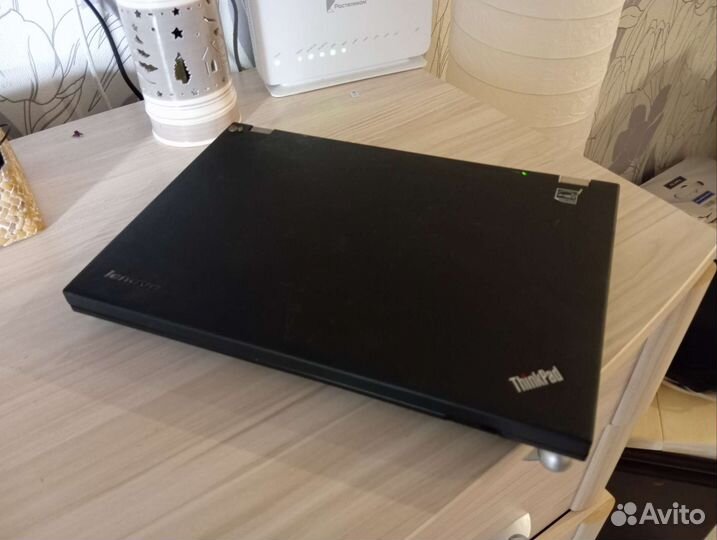 Lenovo Thinkpad i5 Nvidia держит заряд