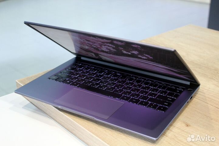 Ультрабук Huawei Matebook D14 Ryzen/ 8Gb/ SSD/ IPS