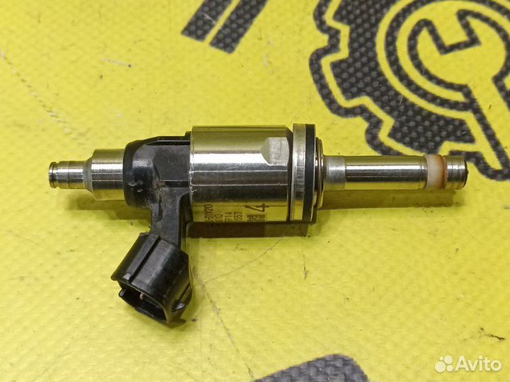 Форсунка Lexus Gs450H GWL10 2grfxe 2012