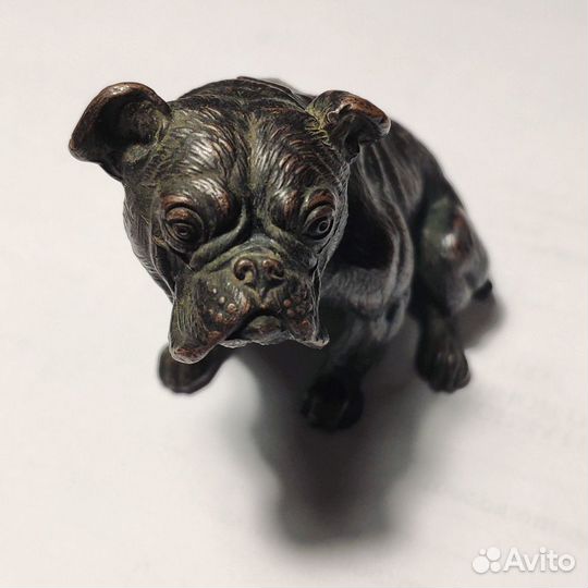 Бронзовая статуэтка английского бульдога