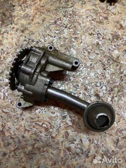 Масленный насос VAG Audi Volkswagen