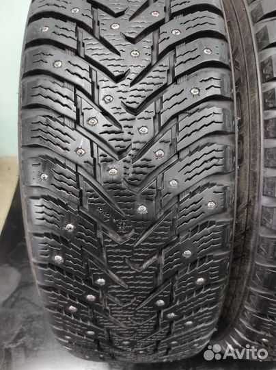 Nokian Tyres Hakkapeliitta 8 SUV 215/65 R17 103T