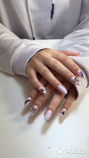 Маникюр