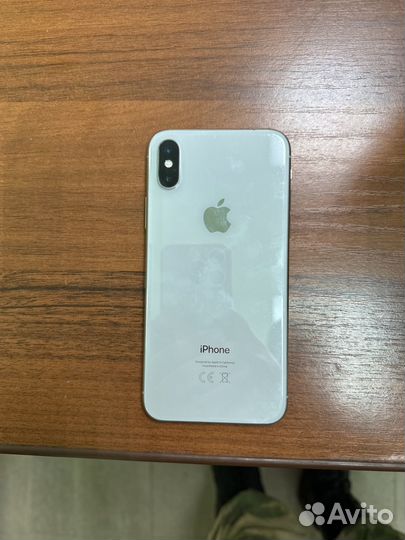 iPhone X, 64 ГБ
